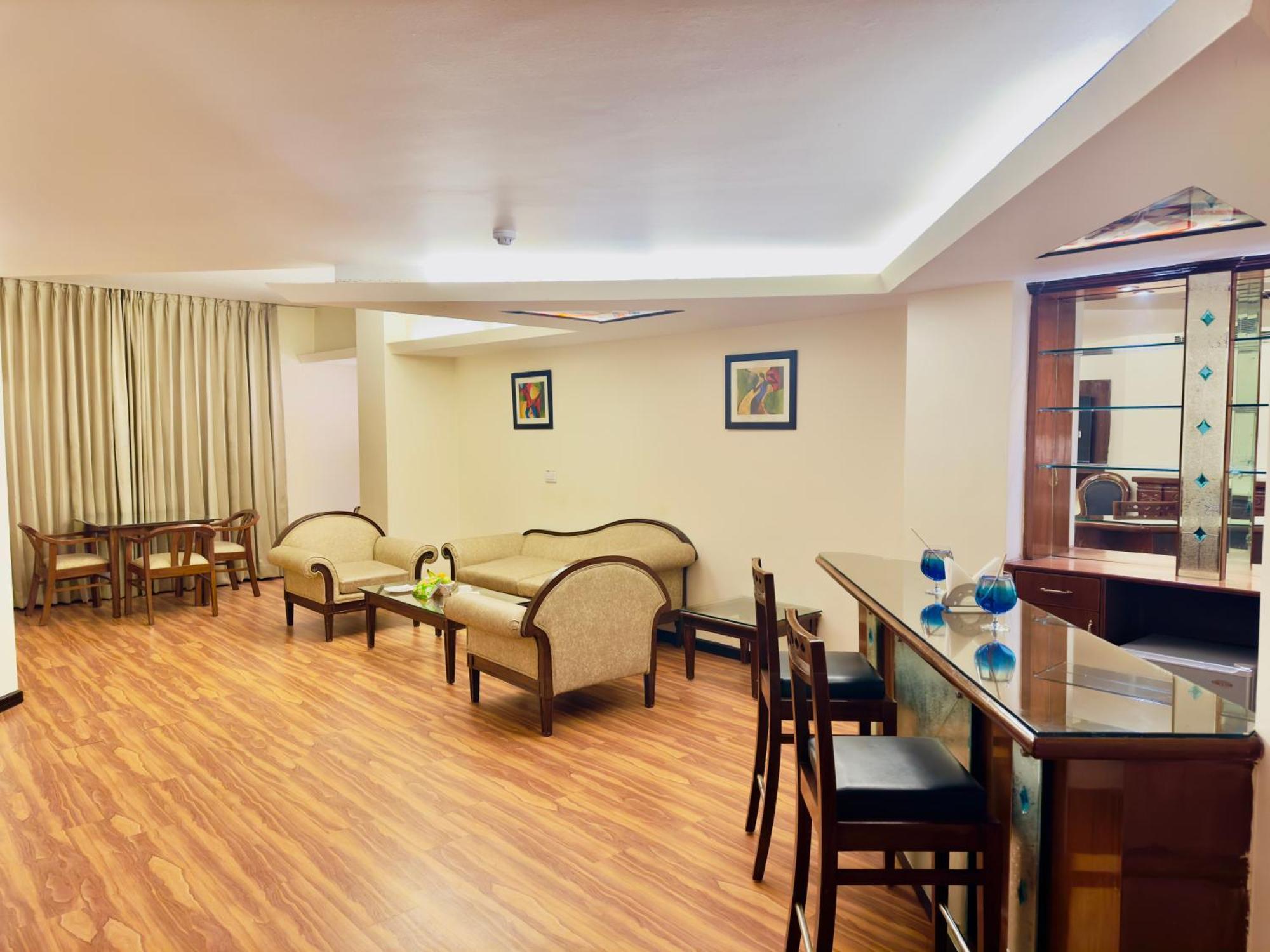 River Grand View Resort And Spa Manali - A River Side Property Exterior photo